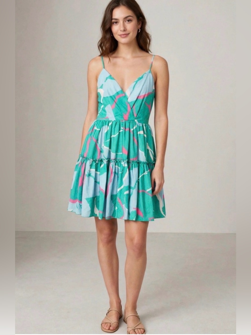 NWOT lili sidonio abstract tiered dress